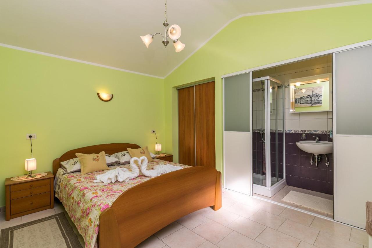 Apartments Korina Kanfanar Extérieur photo