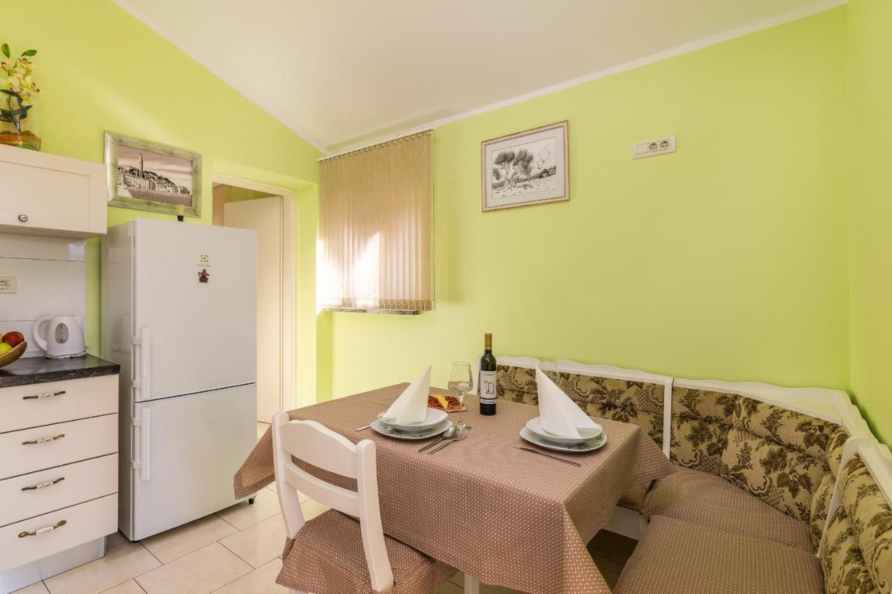 Apartments Korina Kanfanar Extérieur photo